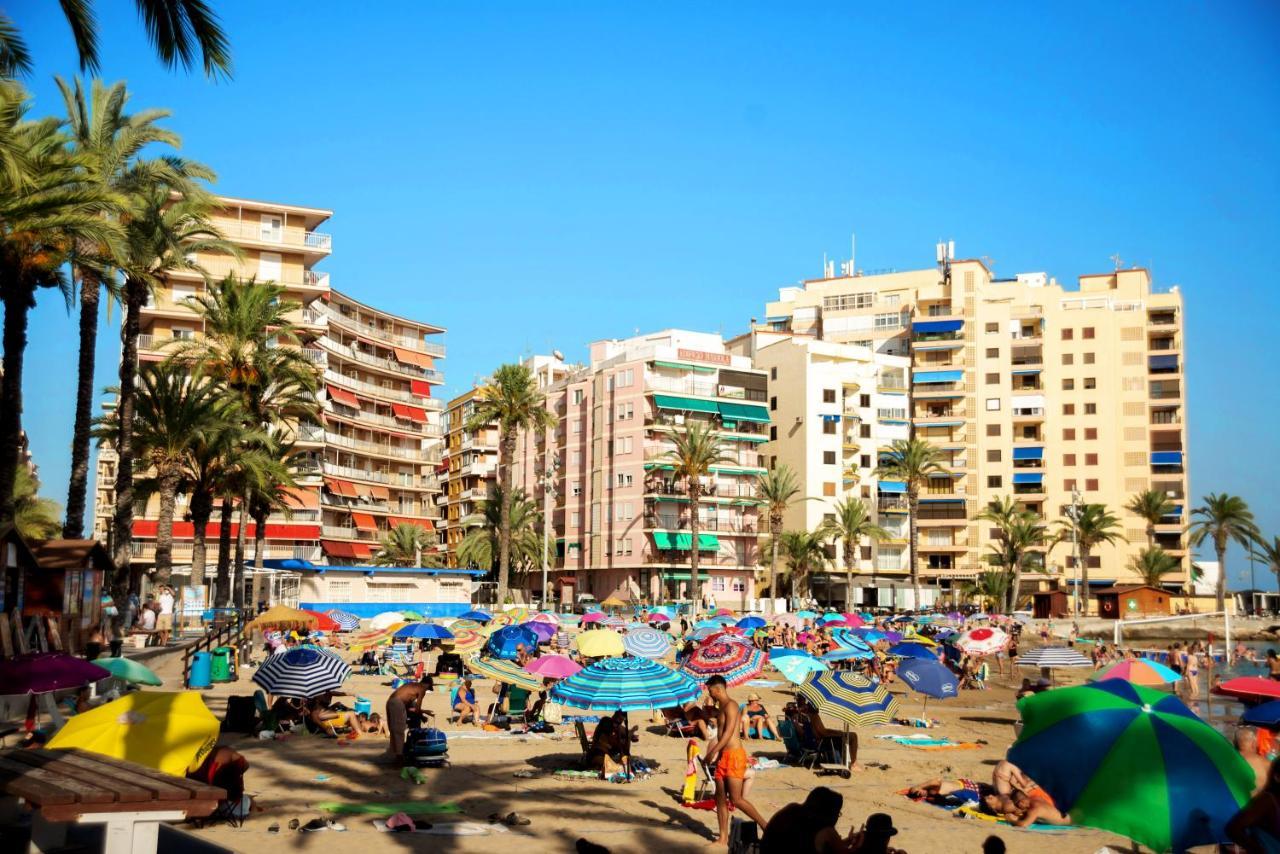 Holiday Studio Jardin Playa Торевиеха Екстериор снимка