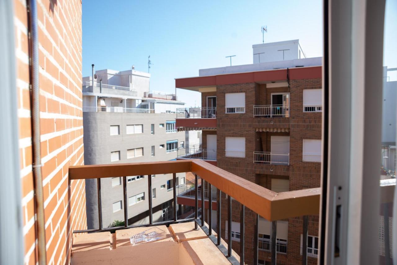 Holiday Studio Jardin Playa Торевиеха Екстериор снимка