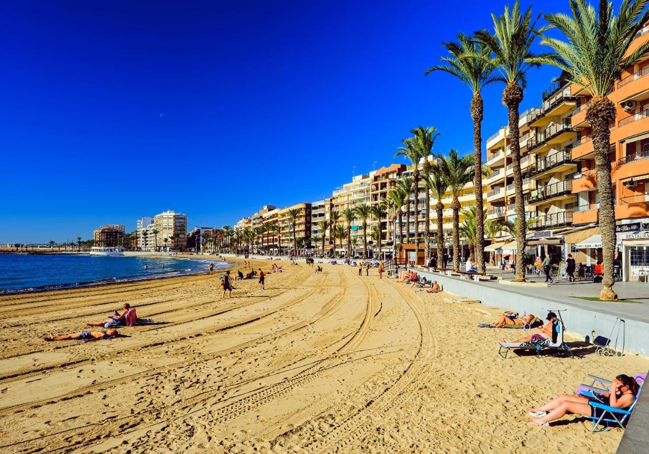 Holiday Studio Jardin Playa Торевиеха Екстериор снимка